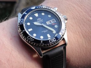 orient-ray-automatic-dive-watch-review-3