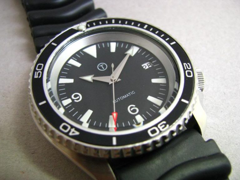 seiko 5 snzh