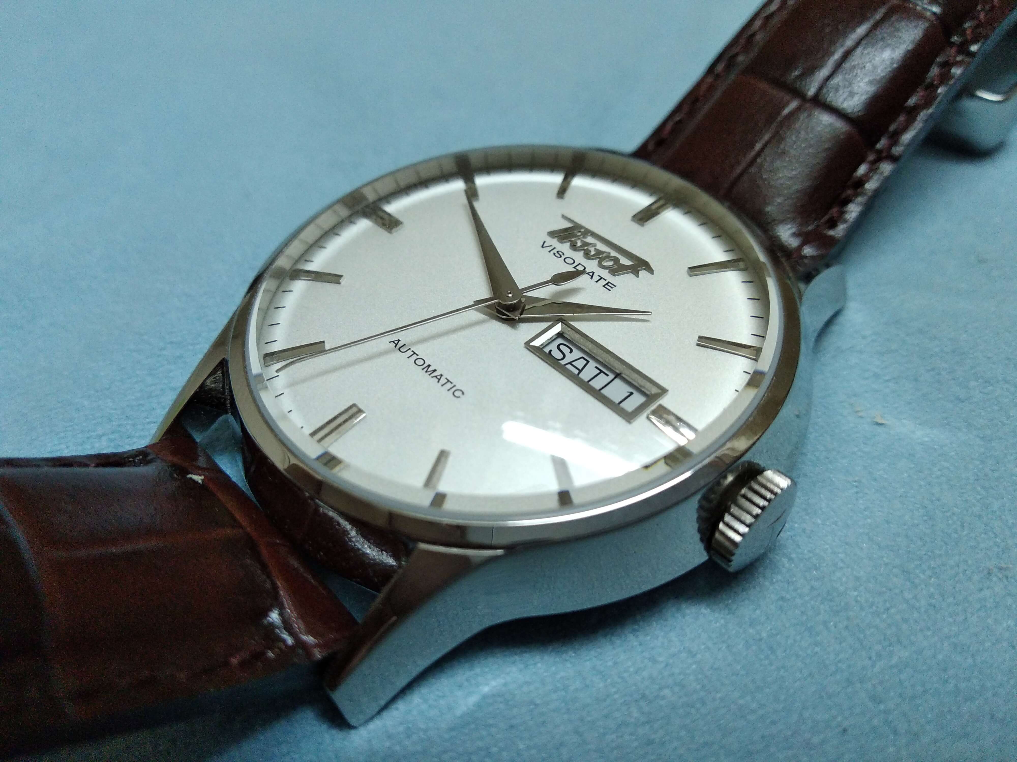 Tissot Visodate applied markers