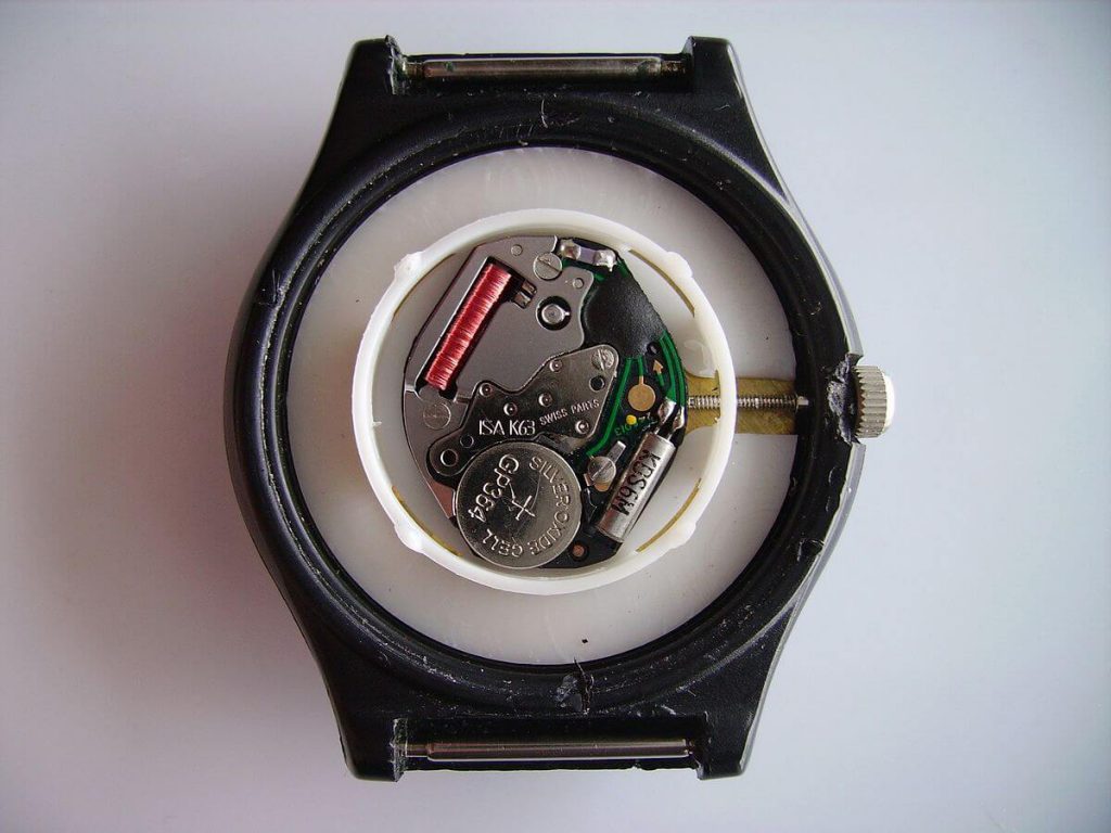 advantage Quartz movement