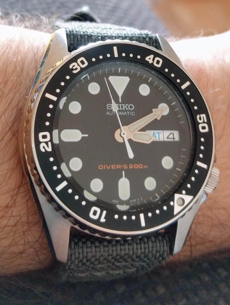 Seiko SKX013 Honest Review by An Owner | Automatic Watches For Men