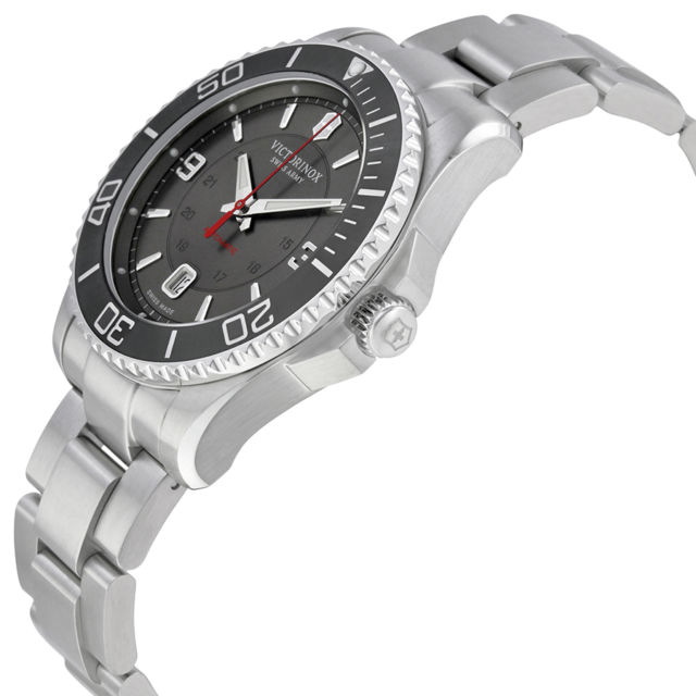 Victorinox Maverick side 2