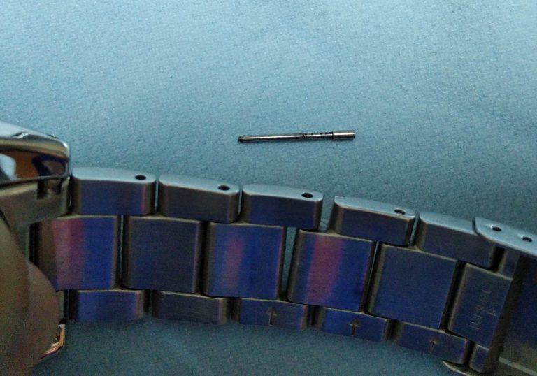 remove seiko watch band